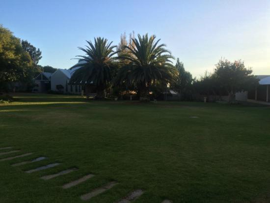 Ilanga Estate Hotel Bloemfontein Exterior photo